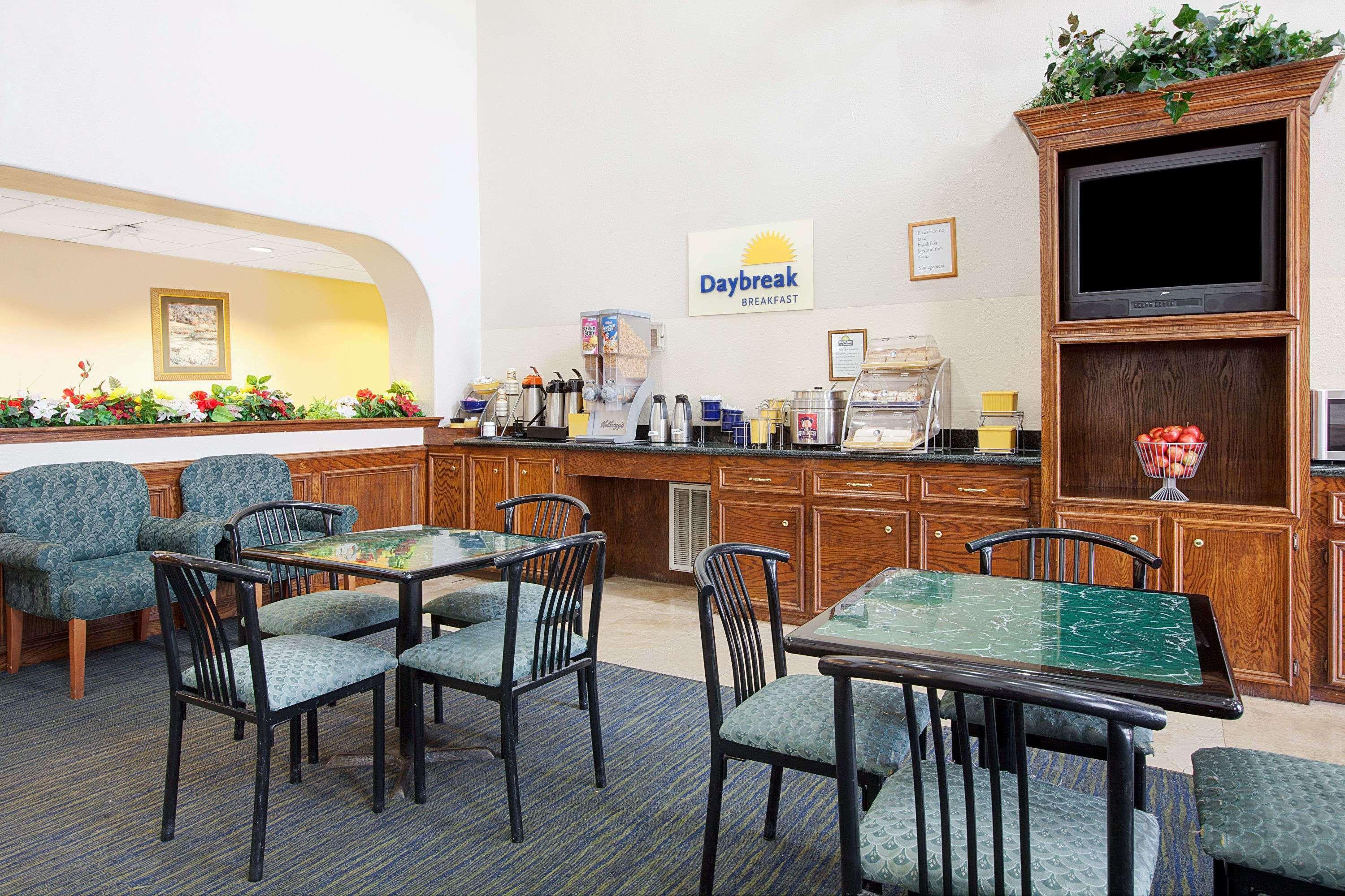 Days Inn & Suites By Wyndham Houston North/Aldine Luaran gambar