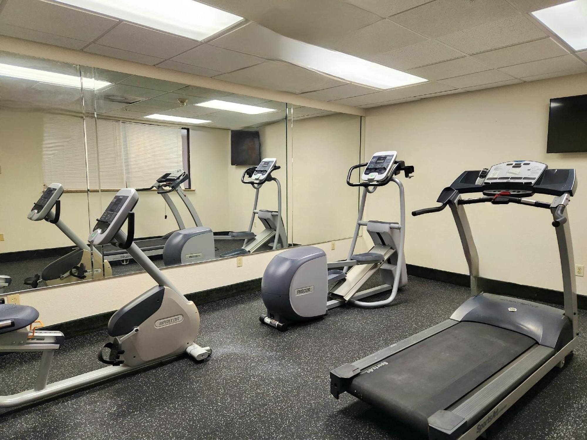 Days Inn & Suites By Wyndham Houston North/Aldine Luaran gambar