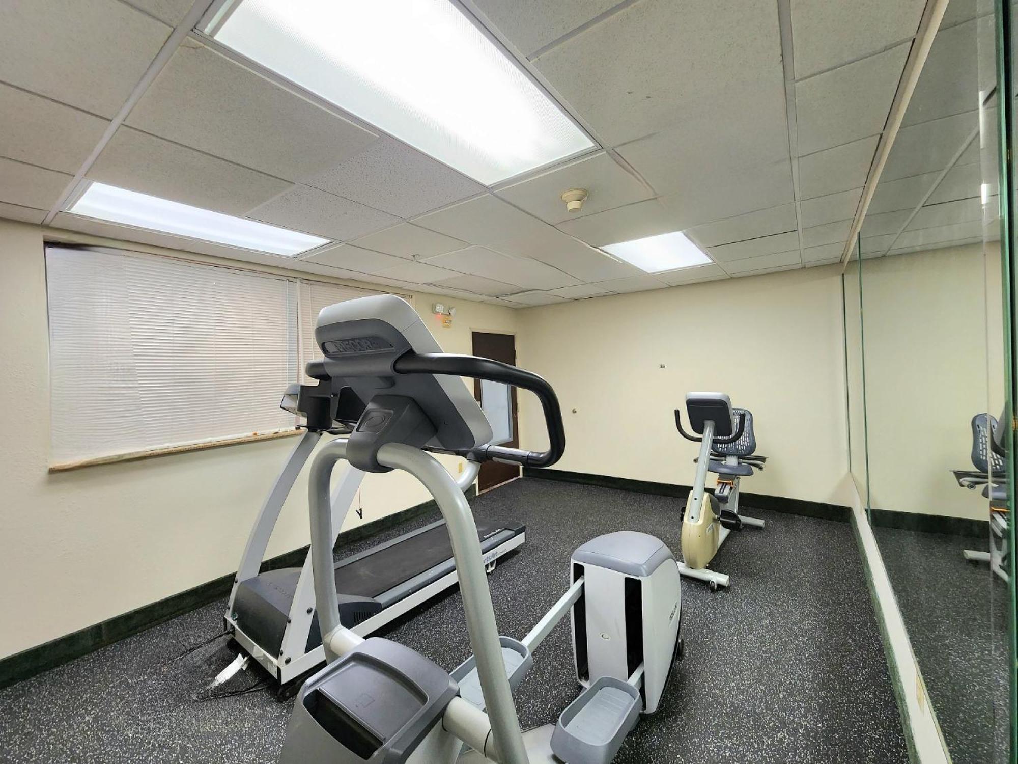 Days Inn & Suites By Wyndham Houston North/Aldine Luaran gambar
