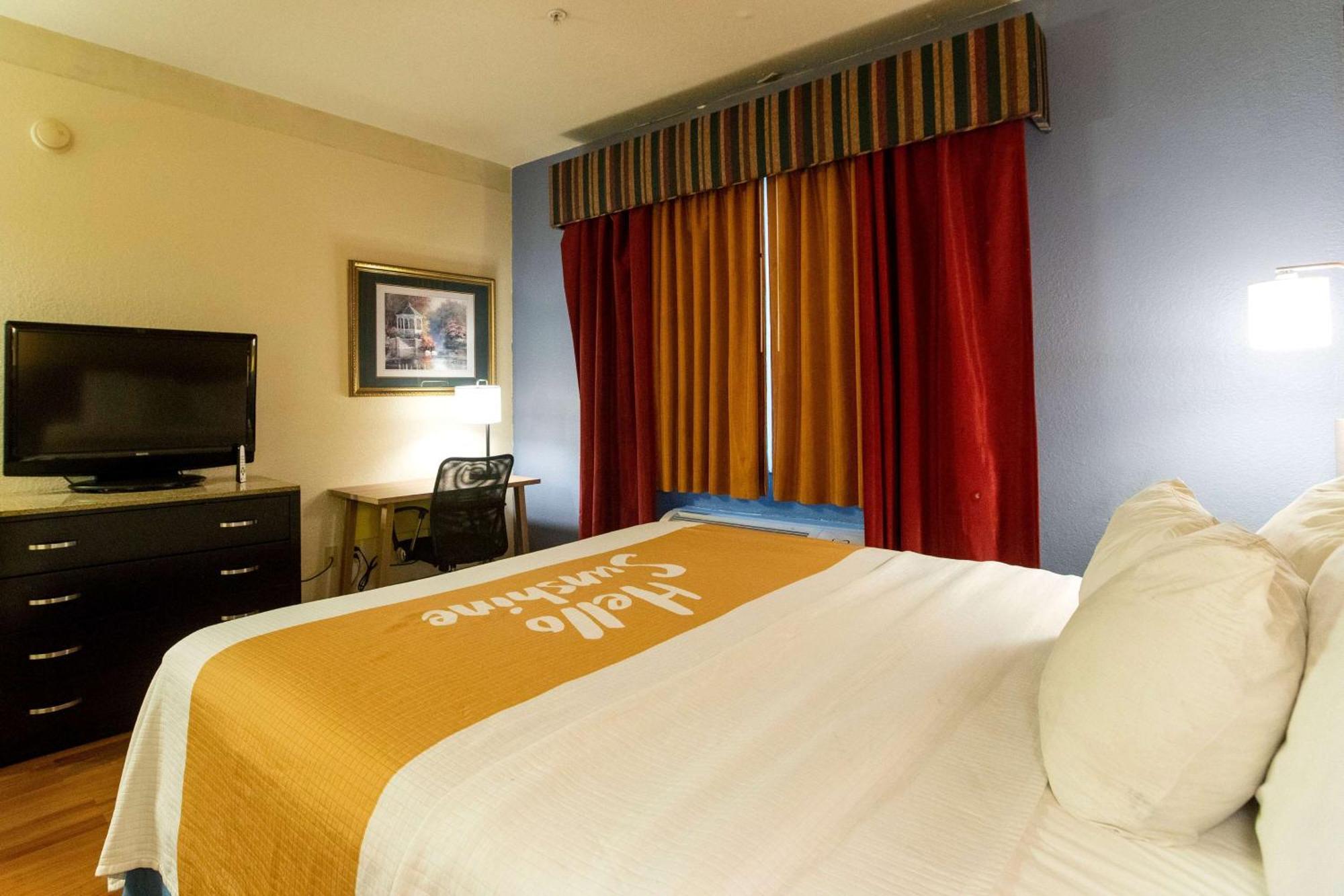 Days Inn & Suites By Wyndham Houston North/Aldine Luaran gambar