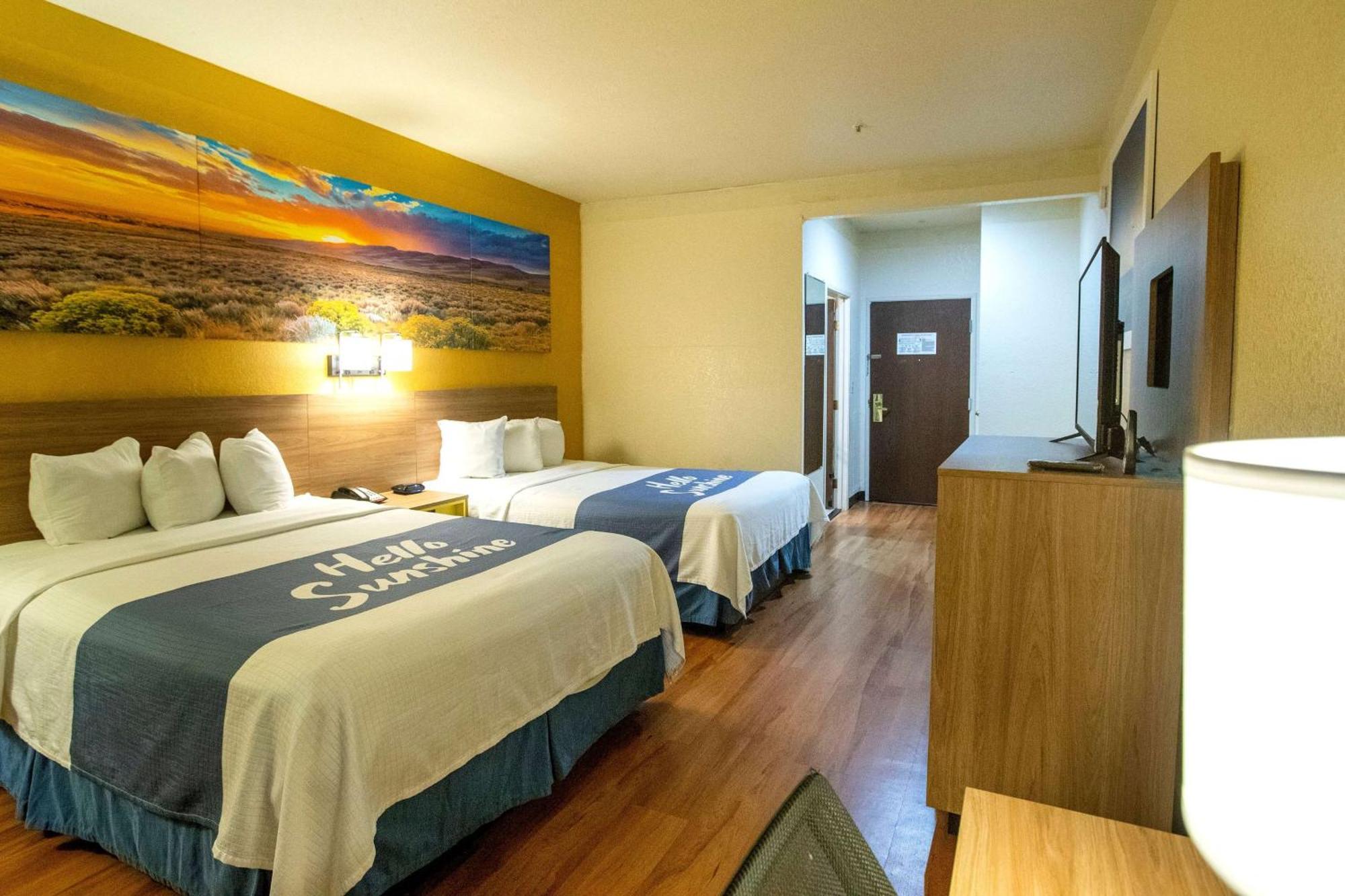 Days Inn & Suites By Wyndham Houston North/Aldine Luaran gambar
